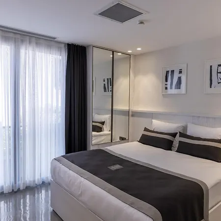 The Public Ortakoy 4*