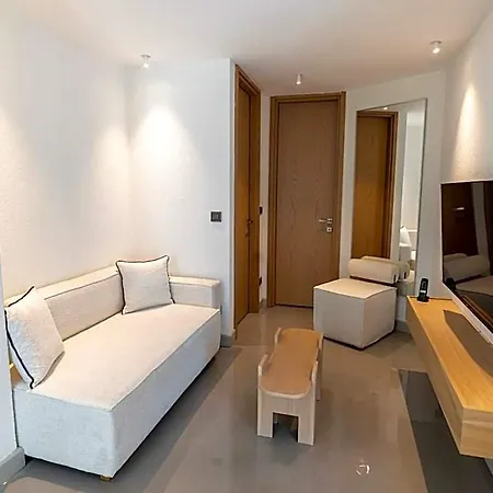 Hotel The Public Ortakoy 4*