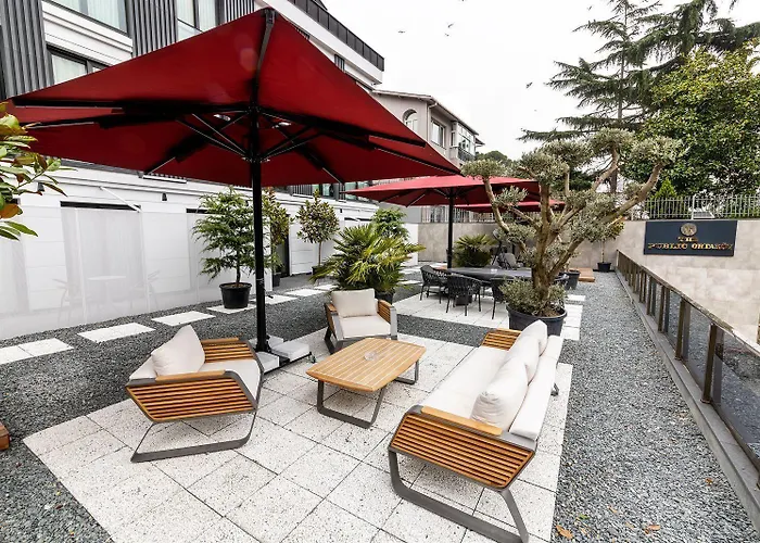 The Public Ortakoy Κωνσταντινούπολη